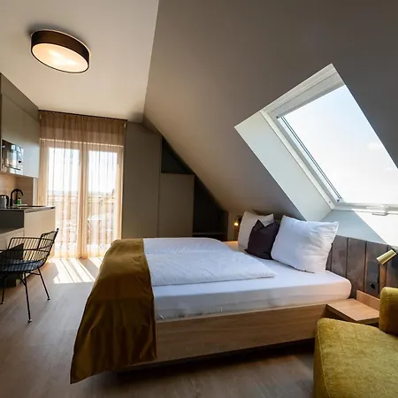 Ξενοδοχείο V Business Μπέμπλινγκεν