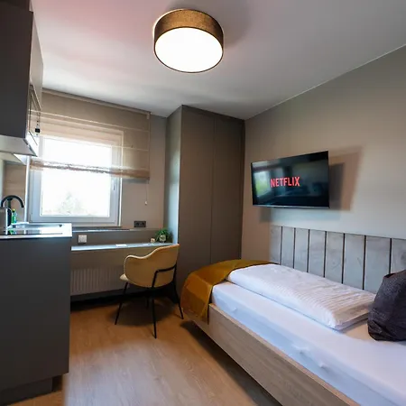 V Business 3* Μπέμπλινγκεν