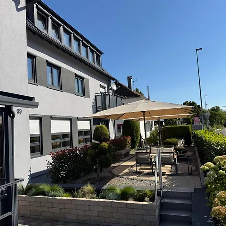 V Business 3* Μπέμπλινγκεν